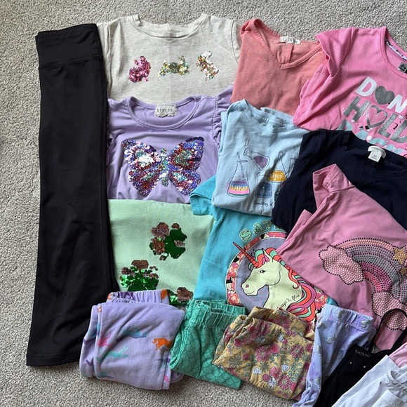 Lot of size 4-5 clothes! - Picture 2 of 4